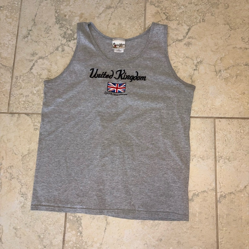 Disney Parks Epcot United Kingdom Flag Tank Top M Grey Gray